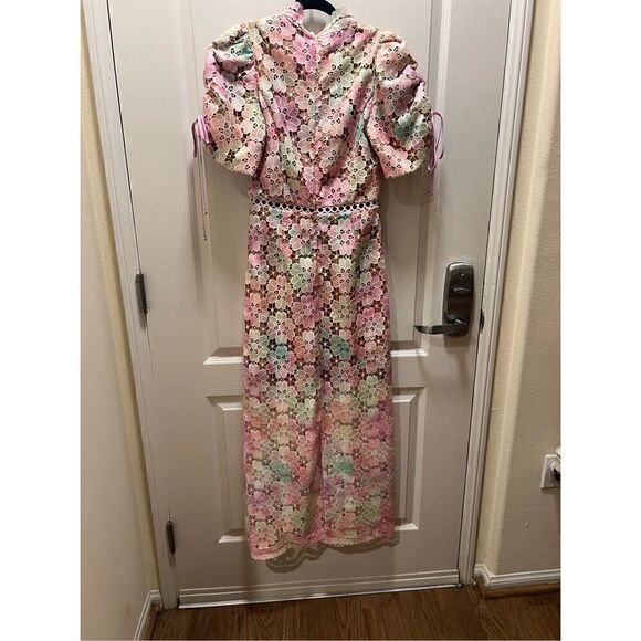 Elliatt Rimini Dress - Multi Lace Detail Midi Dress size S NWT $233 - Picture 4 of 7